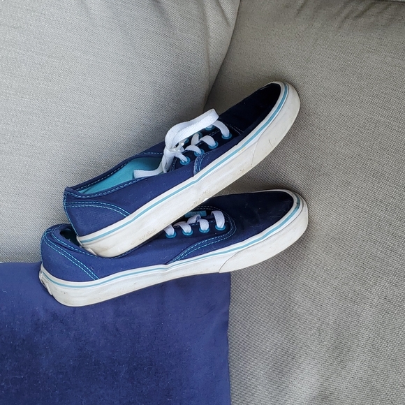VANS Blue sz 7 Women's EUC - Picture 4 of 9